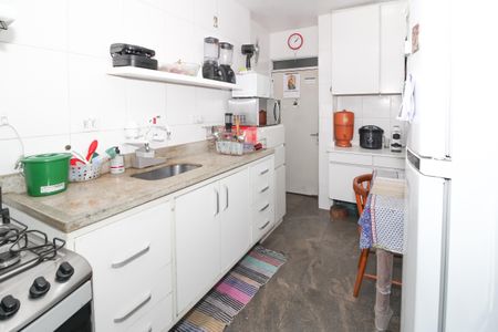 Apartamento à venda com 110m², 3 quartos e 1 vagaCozinha