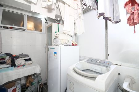 Apartamento à venda com 110m², 3 quartos e 1 vagaÁrea de Serviço