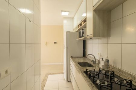 Apartamento à venda com 33m², 1 quarto e sem vaga Apartamento à venda com 33m², 1 quarto e sem vagaCozinha e Área de Serviço