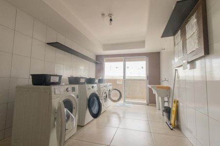 Apartamento à venda com 33m², 1 quarto e sem vaga Apartamento à venda com 33m², 1 quarto e sem vagaLavanderia