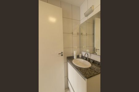 Apartamento à venda com 33m², 1 quarto e sem vaga Apartamento à venda com 33m², 1 quarto e sem vagaBanheiro da Suíte