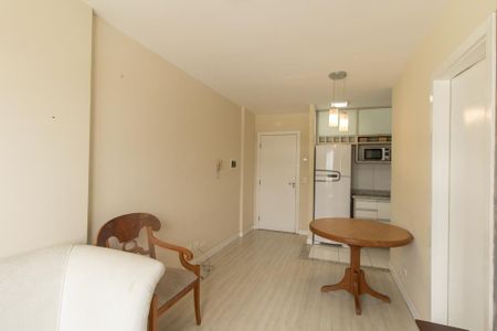 Apartamento à venda com 33m², 1 quarto e sem vaga Apartamento à venda com 33m², 1 quarto e sem vagaSala