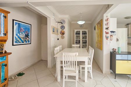 Apartamento para alugar com 160m², 3 quartos e 1 vagaSala