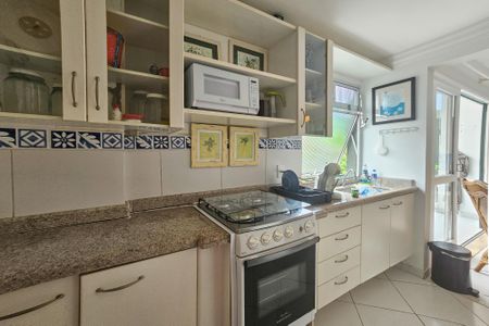 Apartamento para alugar com 160m², 3 quartos e 1 vagacozinha