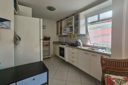 Apartamento para alugar com 160m², 3 quartos e 1 vagacozinha
