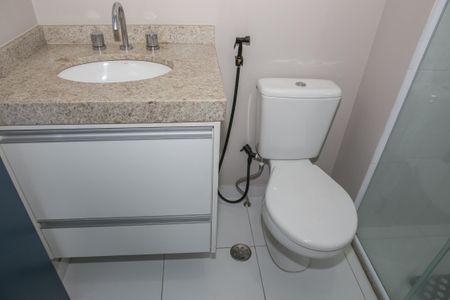 Apartamento para alugar com 62m², 2 quartos e 1 vagaBanheiro Social