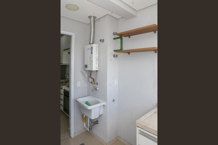 Apartamento para alugar com 62m², 2 quartos e 1 vagaSacada