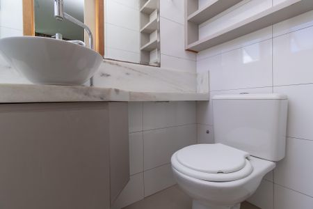 Apartamento à venda com 88m², 3 quartos e 4 vagas Apartamento à venda com 88m², 3 quartos e 4 vagasBanheiro da Suíte