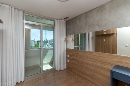 Apartamento à venda com 88m², 3 quartos e 4 vagas Apartamento à venda com 88m², 3 quartos e 4 vagasQuarto 2