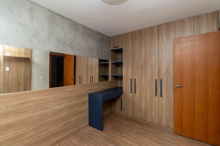 Apartamento à venda com 88m², 3 quartos e 4 vagas Apartamento à venda com 88m², 3 quartos e 4 vagasQuarto 2