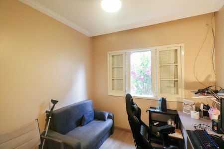 Casa à venda com 461m², 4 quartos e 4 vagasQuarto 2