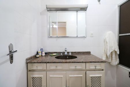 Casa à venda com 461m², 4 quartos e 4 vagasSuíte