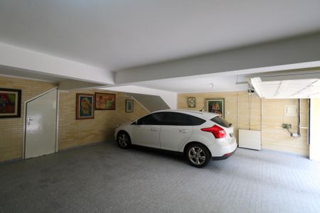 Casa à venda com 461m², 4 quartos e 4 vagasGaragem