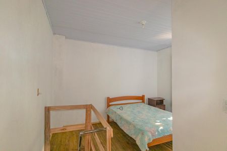 Quarto de casa para alugar com 1 quarto, 40m² em Guajuviras, Canoas