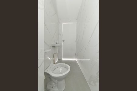 Apartamento para alugar com 36m², 2 quartos e sem vagaBanheiro