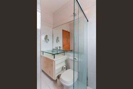 Casa à venda com 120m², 2 quartos e 2 vagasBanheiro