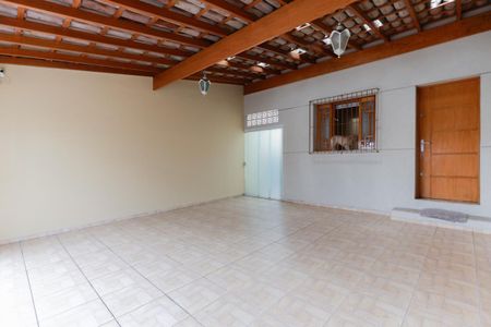 Casa à venda com 120m², 2 quartos e 2 vagasGaragem