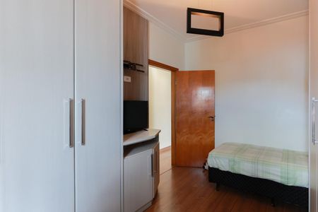 Casa à venda com 120m², 2 quartos e 2 vagasQuarto 2