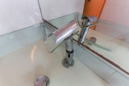 Casa à venda com 120m², 2 quartos e 2 vagasBanheiro