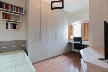 Casa à venda com 120m², 2 quartos e 2 vagasQuarto 2