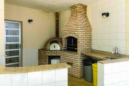 Apartamento para alugar com 49m², 2 quartos e 1 vagaÁrea comum - Churrasqueira