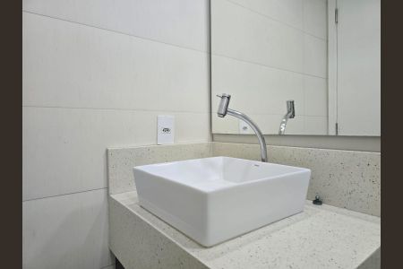 Apartamento para alugar com 55m², 2 quartos e 1 vagaBanheiro Social