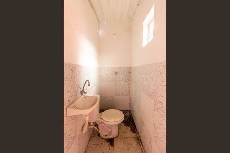 Casa para alugar com 60m², 2 quartos e sem vagaBanheiro de serviço