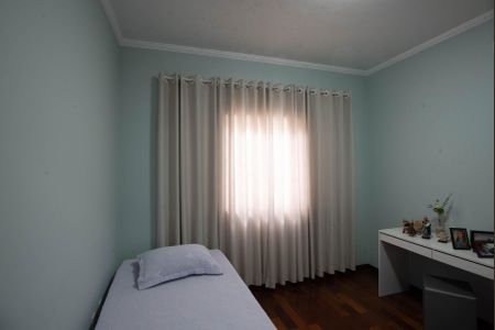 Casa à venda com 214m², 3 quartos e 5 vagasQuarto 1