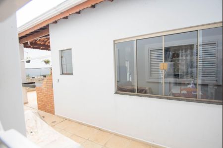 Casa à venda com 214m², 3 quartos e 5 vagasVista do Quarto 2