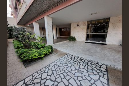 Apartamento à venda com 115m², 3 quartos e 1 vaga Apartamento à venda com 115m², 3 quartos e 1 vagaÁrea externa