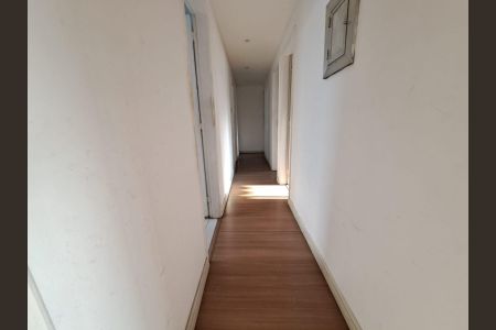 Apartamento à venda com 115m², 3 quartos e 1 vaga Apartamento à venda com 115m², 3 quartos e 1 vagaCorredor