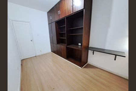 Apartamento à venda com 115m², 3 quartos e 1 vaga Apartamento à venda com 115m², 3 quartos e 1 vagaQuarto