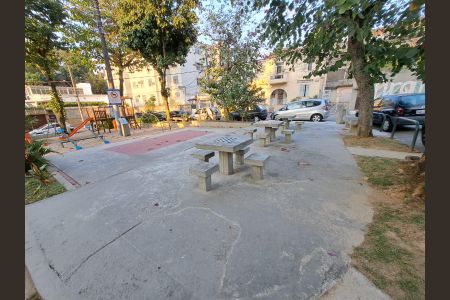 Apartamento à venda com 115m², 3 quartos e 1 vaga Apartamento à venda com 115m², 3 quartos e 1 vagaÁrea externa