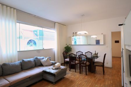 Sala de apartamento para alugar com 3 quartos, 110m² em Santo Antônio, Belo Horizonte