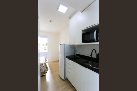 Cozinha de kitnet/studio para alugar com 1 quarto, 27m² em Vila Plana, São Paulo
