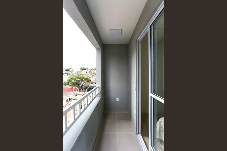 Varanda de kitnet/studio para alugar com 1 quarto, 27m² em Vila Plana, São Paulo
