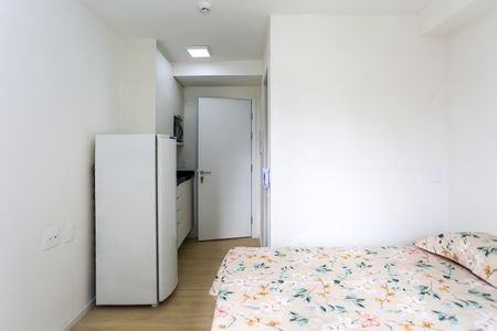 Kitnet- quarto de kitnet/studio para alugar com 1 quarto, 27m² em Vila Plana, São Paulo