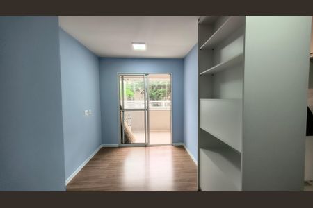 Sala de apartamento para alugar com 2 quartos, 42m² em Jurubatuba, São Paulo