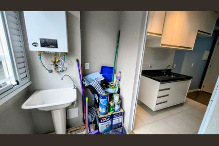 Apartamento para alugar com 42m², 2 quartos e 1 vaga Apartamento para alugar com 42m², 2 quartos e 1 vagaCozinha e Área de Serviço