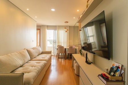 Sala de apartamento para alugar com 2 quartos, 48m² em Uberaba, Curitiba