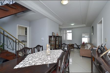 Apartamento à venda com 204m², 4 quartos e 3 vagasSala de Jantar