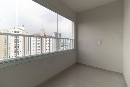 Apartamento à venda com 35m², 2 quartos e sem vaga Apartamento à venda com 35m², 2 quartos e sem vagaVaranda