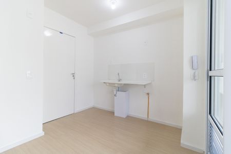 Cozinha  de apartamento à venda com 2 quartos, 35m² em Vila Dom Pedro I, São Paulo