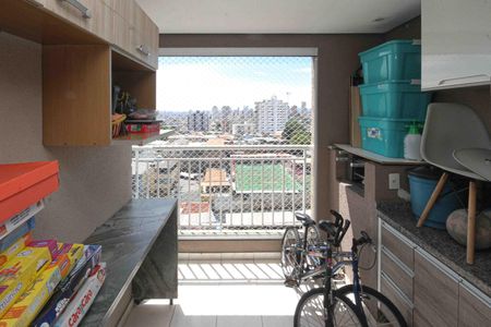 Apartamento à venda com 76m², 3 quartos e 2 vagas Apartamento à venda com 76m², 3 quartos e 2 vagasVaranda
