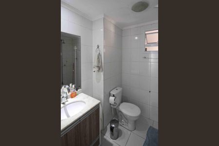 Apartamento à venda com 76m², 3 quartos e 2 vagas Apartamento à venda com 76m², 3 quartos e 2 vagasBanheiro Social