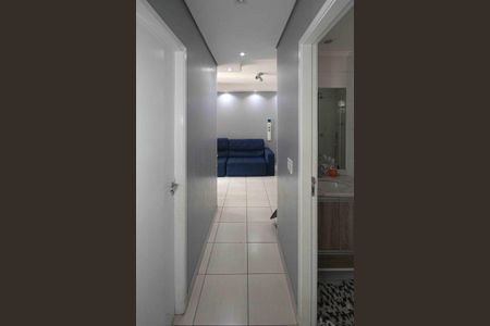 Apartamento à venda com 76m², 3 quartos e 2 vagas Apartamento à venda com 76m², 3 quartos e 2 vagasCorredor