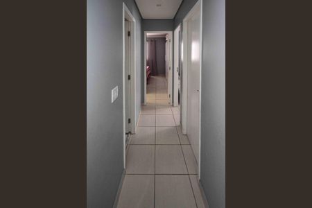 Apartamento à venda com 76m², 3 quartos e 2 vagas Apartamento à venda com 76m², 3 quartos e 2 vagasCorredor