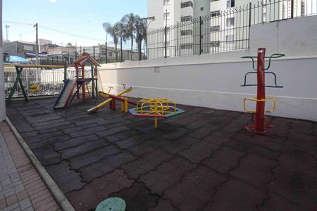 Apartamento à venda com 76m², 3 quartos e 2 vagas Apartamento à venda com 76m², 3 quartos e 2 vagasÁrea comum - Playground