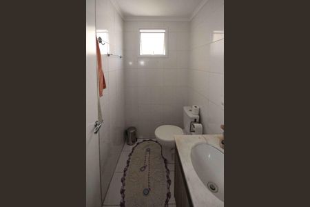 Apartamento à venda com 76m², 3 quartos e 2 vagas Apartamento à venda com 76m², 3 quartos e 2 vagasBanheiro da Suite