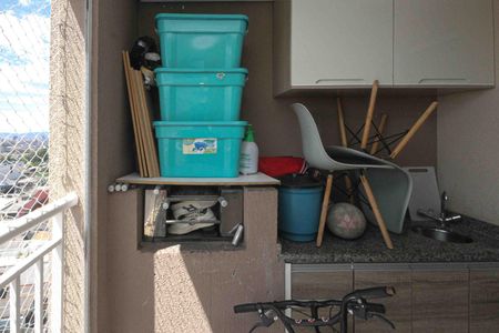 Apartamento à venda com 76m², 3 quartos e 2 vagas Apartamento à venda com 76m², 3 quartos e 2 vagasVaranda